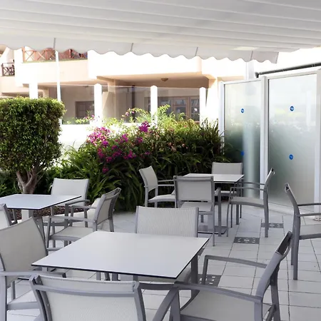 Aparthotel Hotel-apartamentos Andorra 3*