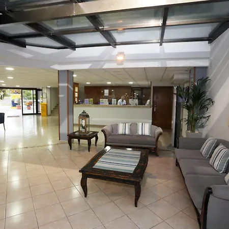 Hotel-apartamentos Andorra Apartmanhotel 3*