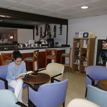 Hotel-apartamentos Andorra 3* Плая-де-лас-Америкас