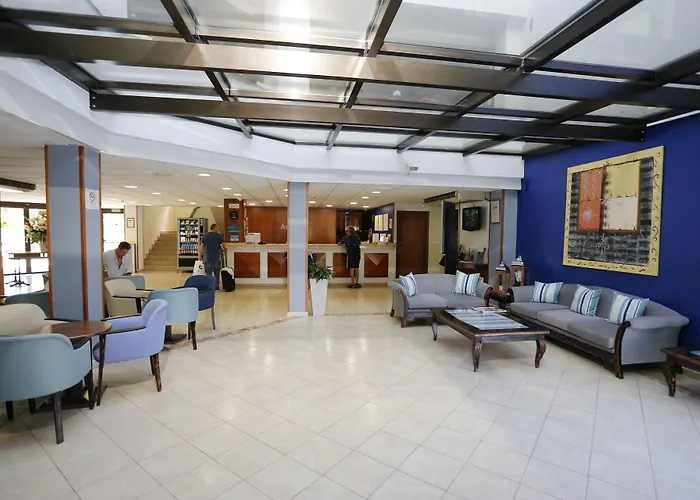 Hotel-apartamentos Andorra 3* Playa de las Americas (Tenerife)